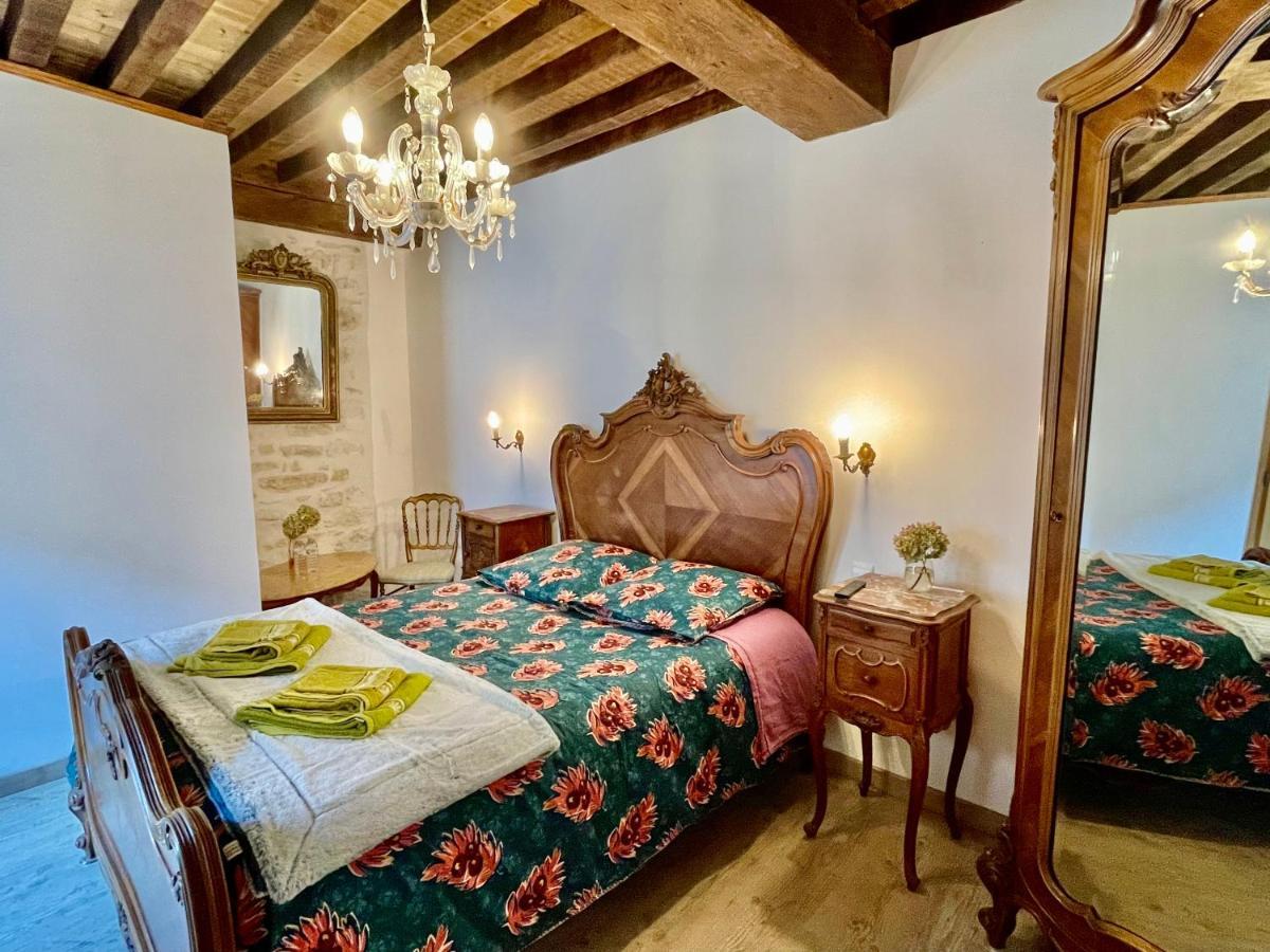 Manoir Saint-Pierre Bed and Breakfast Villersexel Eksteriør billede
