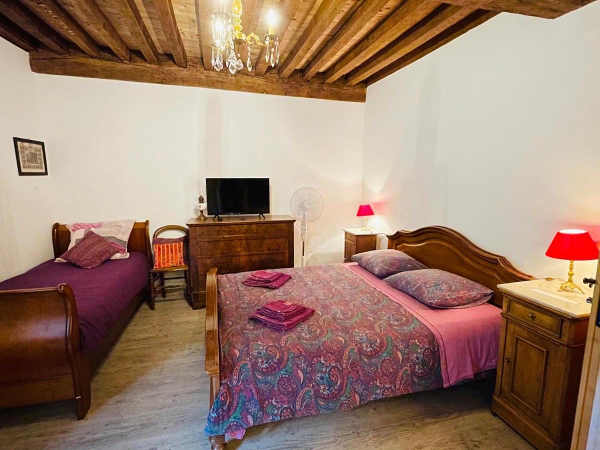 Manoir Saint-Pierre Bed and Breakfast Villersexel Eksteriør billede