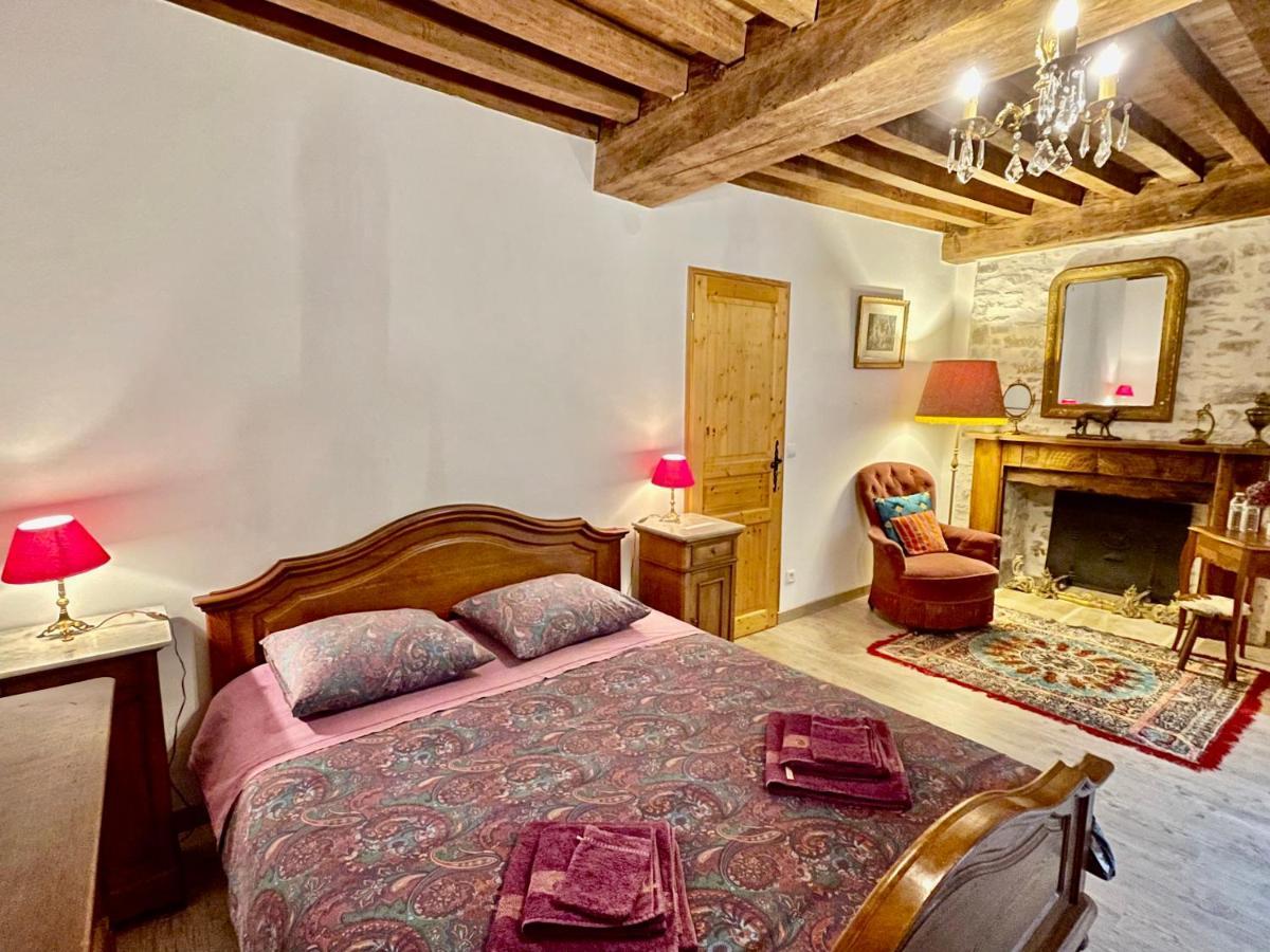 Manoir Saint-Pierre Bed and Breakfast Villersexel Eksteriør billede